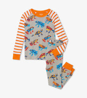 Hatley Leaping Frogs Organic raglan pajama set.